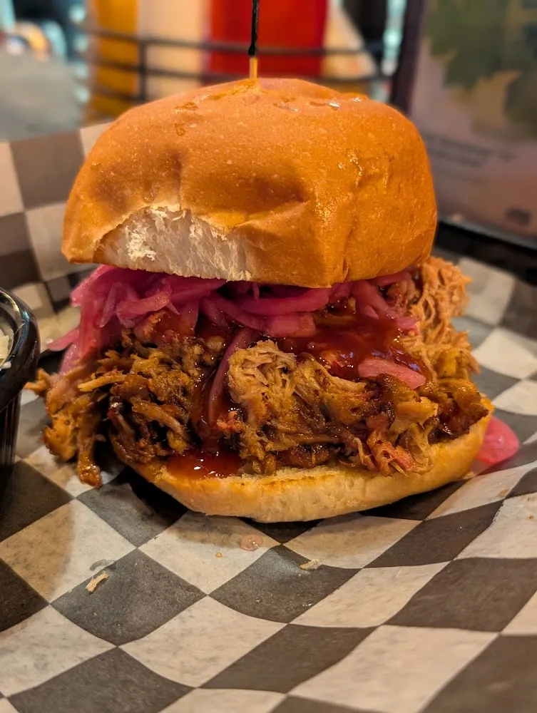 Lakeview Pulled Pork